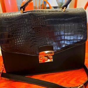 Iman convertible look handbag with wallet